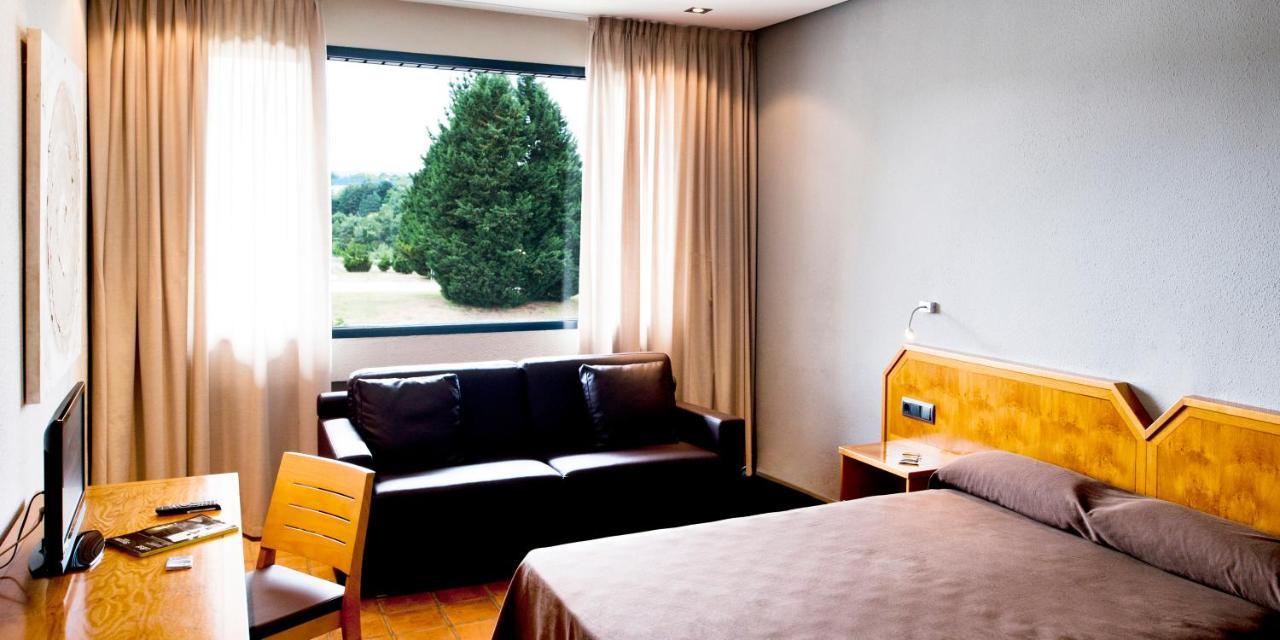 As Hoteles Altube Zuia Eksteriør bilde