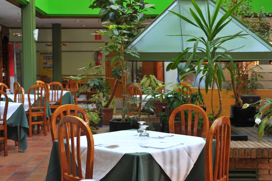 As Hoteles Altube Zuia Restaurant bilde